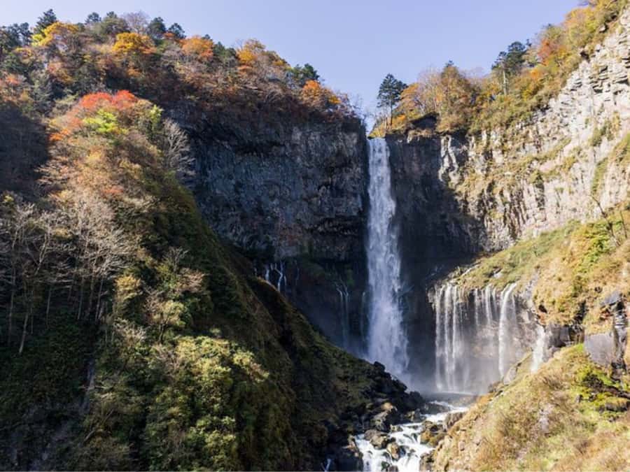 Tokyo: Private Nikko Sightseeing Tour In Luxury Land Cruiser - Lake Chuzenji and the mountain views