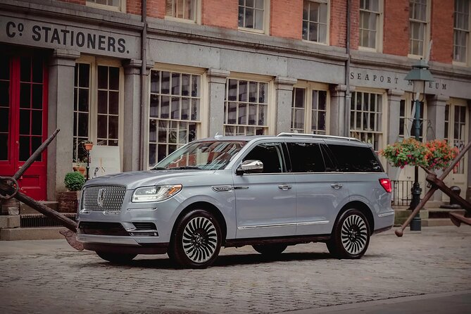 Top Rated Luxury Private VIP Tour by vehicle, Select 3 or 5 hours - The Meatpacking District and SoHo