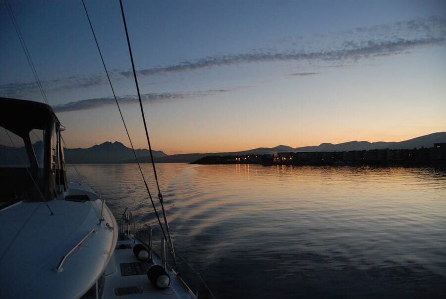 Tromsø: Fjord and Islands Luxury Catamaran Cruise - Fishing on the Norwegian waters