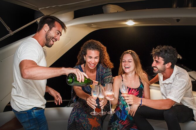 Tulum Luxury Escape – 4h All Inclusive on 43' Private Yacht - Chef-prepared lunch and a premium bar