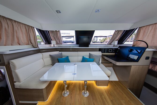 Tulum: Luxury Sail & Snorkel – All Inclusive 34' Catamaran - Unlimited drinks, with one practical question
