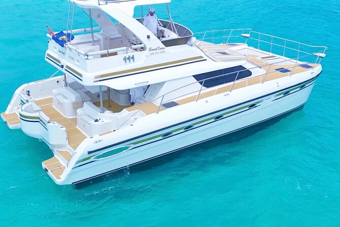 Turks and Caicos Half-Day Luxury Private Yacht Charter - Who will enjoy this most