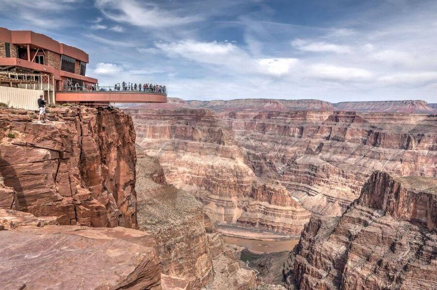 Vegas: VIP West Rim Helicopter Tour + Skywalk Option - Key things to know before booking