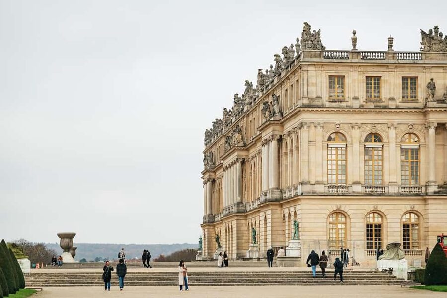 Versailles: Entry ticket & Private Apartments VIP Tour - The state apartments and Hall of Mirrors