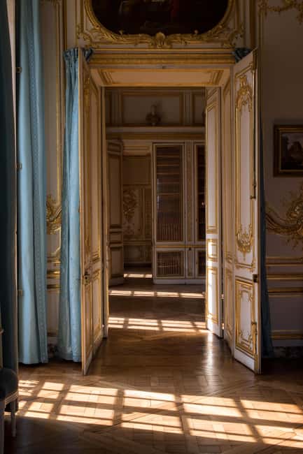 Versailles: Entry ticket & Private Apartments VIP Tour - Is the price good value?