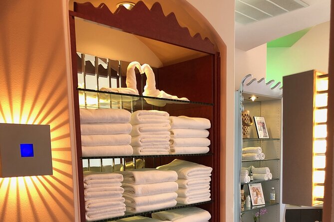 VIP 60 Minute Body Massage w/ Hot Stones - A $48 break from the Strip
