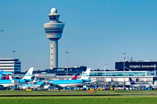 VIP Amsterdam Airport Departure Transfer - What the airport arrival should be like