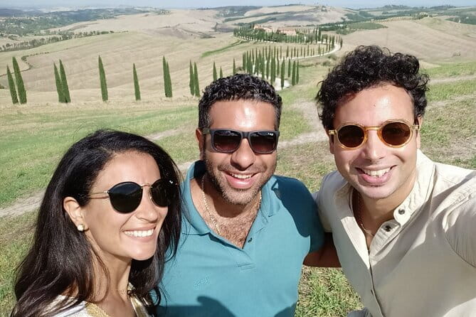 VIP Brunello Montalcino, Montepulciano & Val d'Orcia with Lunch - Montalcino and the first taste of Brunello