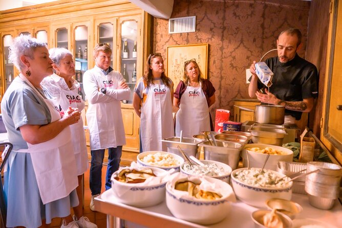 VIP Cooking Class with Carbonara, Pesto Making, Lasagna & Cannoli - Key things to know before booking