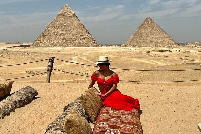 VIP Day Tour inside Giza Pyramids - The panoramic viewpoint and photo time