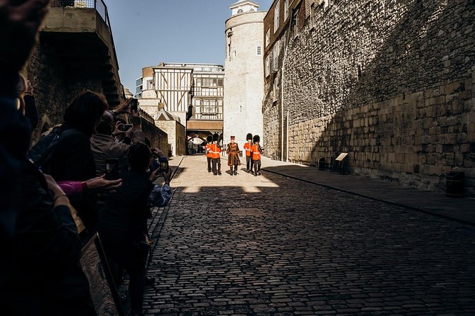 VIP Early Access Opening Ceremony Tower of London & River Cruise - The White Tower gives the visit its medieval center