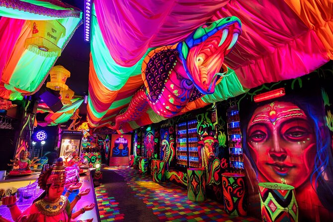 VIP Entrance Ticket to Our Secret Alley in Madrid - Key points at a glance