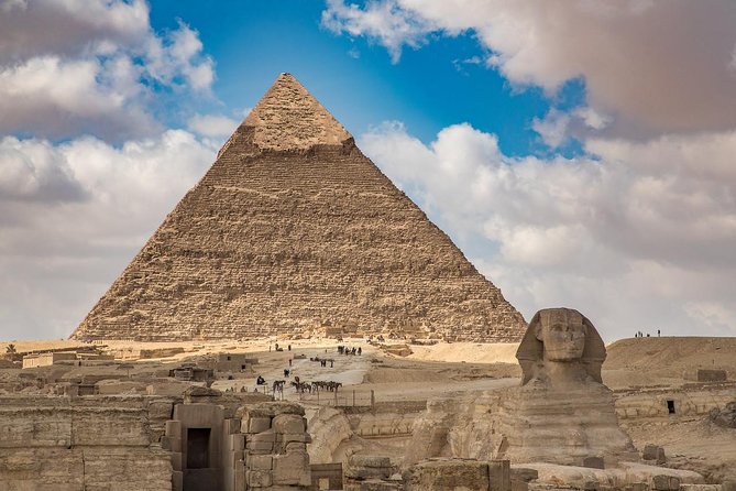 VIP Giza pyramids ,sphinx,Camel ride lunch and inside the pyramid - The Great Pyramid of Khufu: the main event