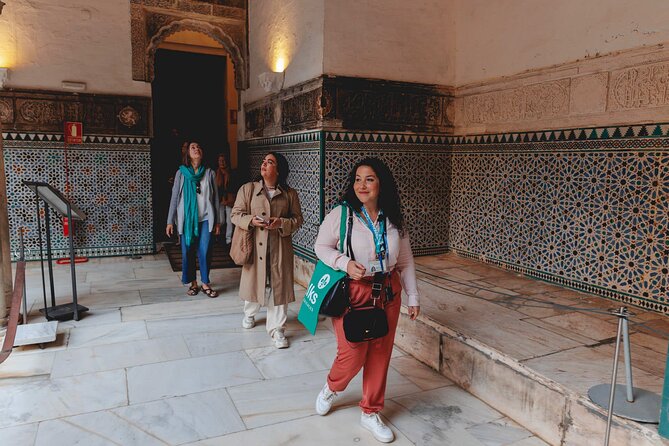 VIP Guided Seville Alcazar Pre-Opening, Cathedral & Old Town - Climbing the Giralda for the city view