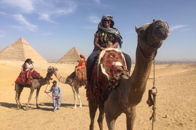 VIP Half Day Tour Giza Pyramids ,Great Sphinx and Cairo Food Tour - Inside a pyramid: confirm the ticket before you go