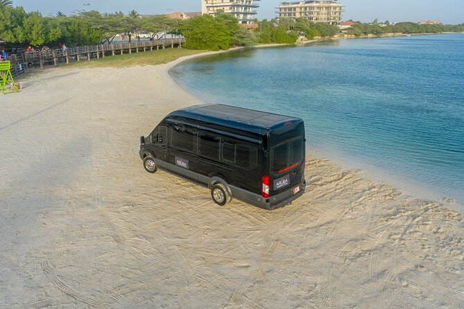 VIP private Airport Transfer roundtrip - The 30-minute ride to your hotel
