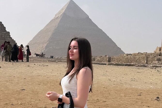ViP Private Tour Giza Pyramids,Sphinx,camel ride , inside Pyramid - Optional papyrus or perfume stop