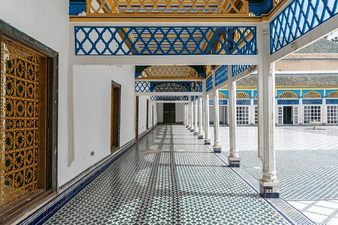 VIP tour Casablanca to Marrakech: Luxury Day of History & Culture - What the private vehicle adds