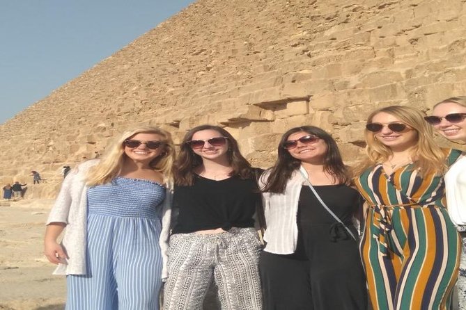 VIP Tour inside Giza Pyramids - Inside Khufu: a tight climb into the royal chambers