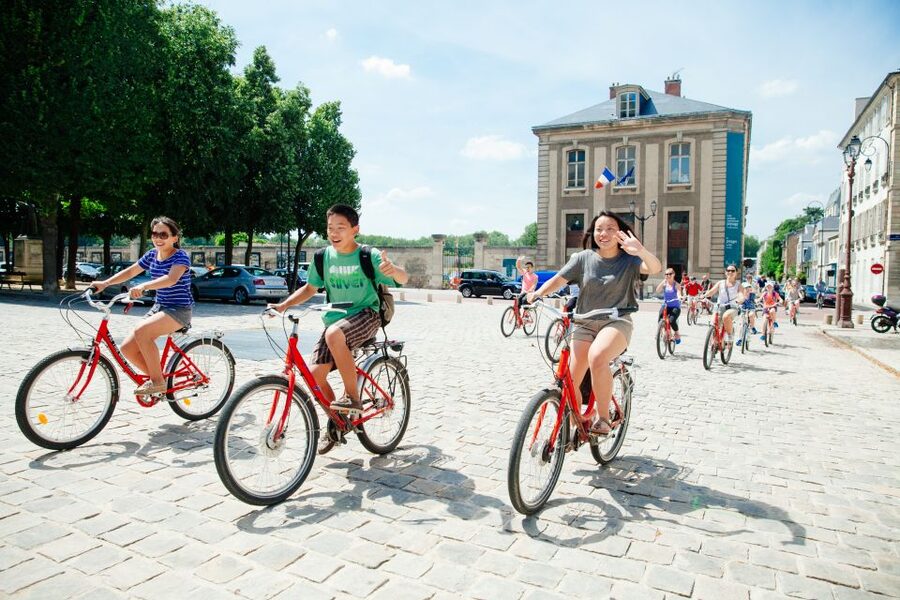 VIP Versailles Bike Tour & Kings Apartment Tour - Who should book this day?