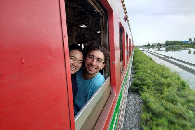 Wheelchair & Luxury Tour to Floating & Railway Markets - Damnoen Saduak Floating Market by motorboat