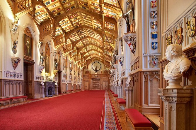 Windsor Castle Half Day Trip from London by Luxury Coach - Walking around Windsor before the coach leaves