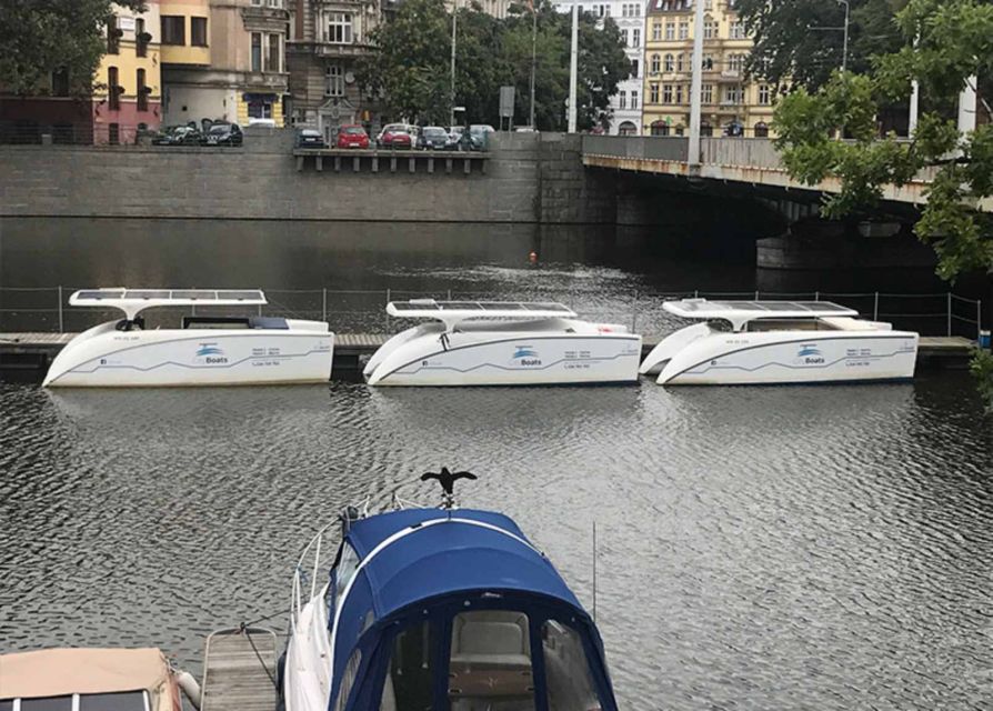 Wroclaw: City Walk and Cruise by Luxury Solar Catamaran - Is the private format worth the money?