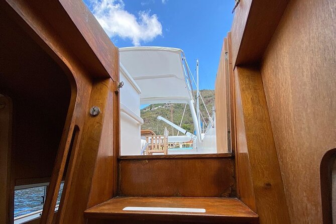 Yacht excursion Shalimar IV - A simple Sicilian lunch on board