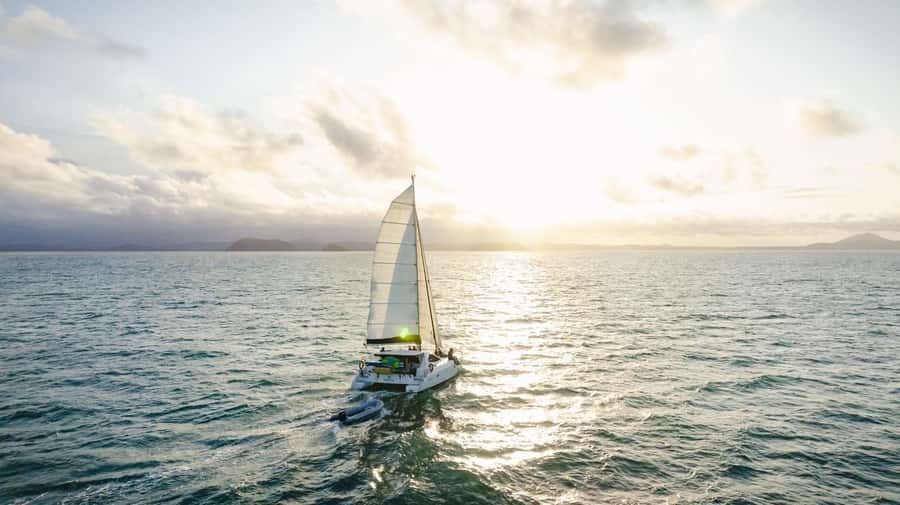 Yeppoon: Great Keppel Island Luxury Sail & Snorkel Day Tour - Key points to know before booking