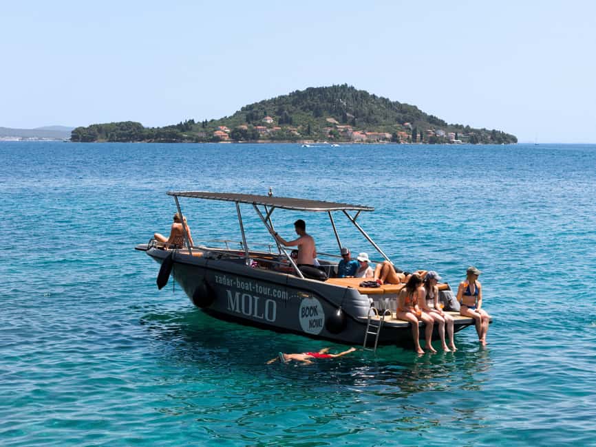 Zadar: 3 Islands Luxury Boat Tour with Aperol Spritz - Leaving Zadar by boat