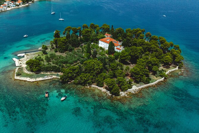 Zadar: 3 Islands Luxury Boat Tour with Aperol Spritz & Snorkeling - Leaving Zadar through Foša Harbor