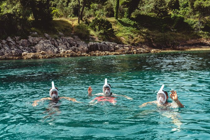 Zadar: 3 Islands Luxury Boat Tour with Aperol Spritz & Snorkeling - Weather, timing, and the one serious caution