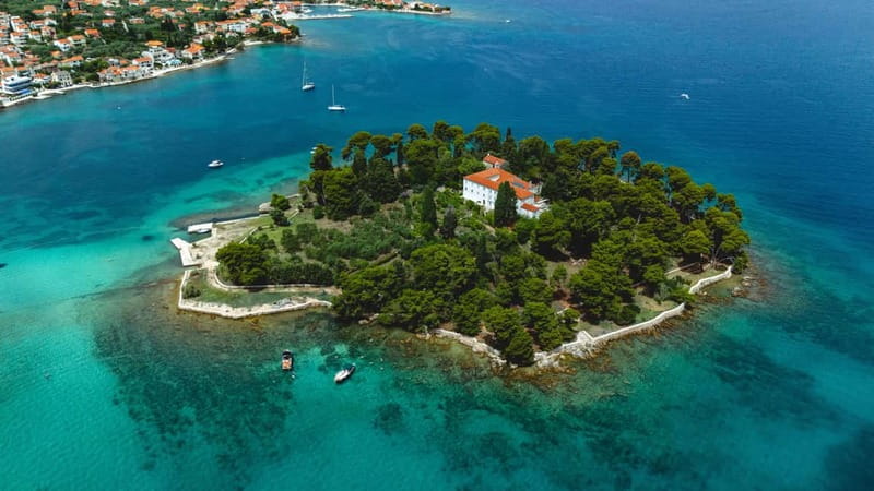 Zadar: Aperol Spritz & Island Vibes on Luxury Speedboat - Setting off with Old Town views